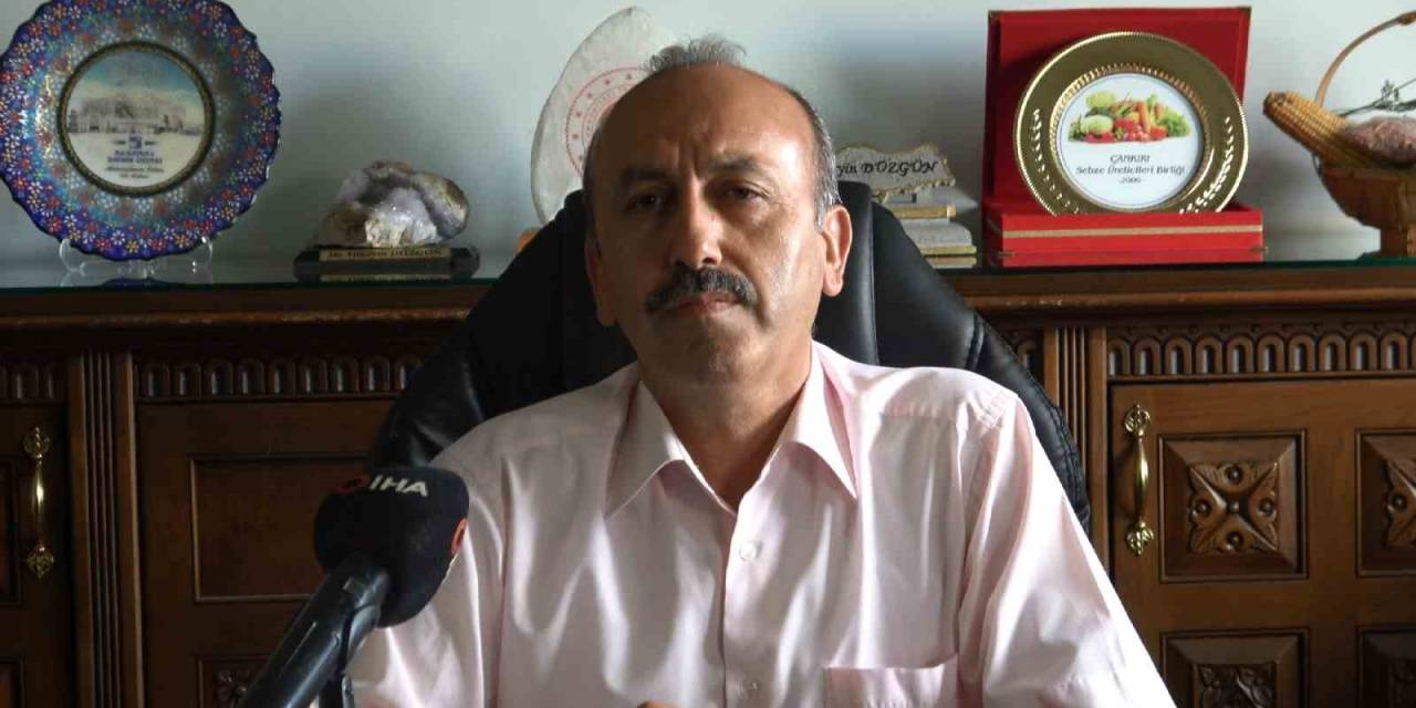 Bu Projeyle Çiftçiler Daha Modern Ortamda Hayvan Yetiştirecek