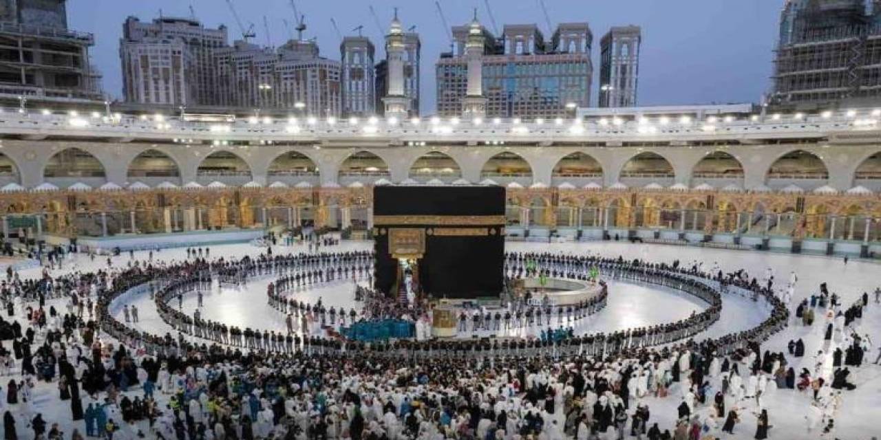 Kabe’de Yıkama İşlemi Gerçekleştirildi