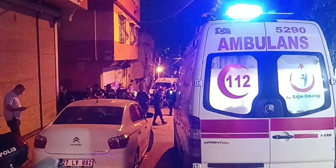 Gaziantep’te Husumetli Aileler Arasında Silahlı Kavga: 1’i Polis 15 Yaralı