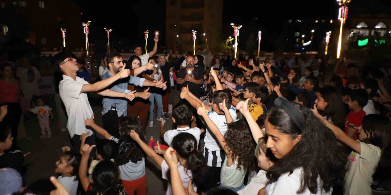 Hakkari’de Çocuk Etkinliklerine Büyük İlgi