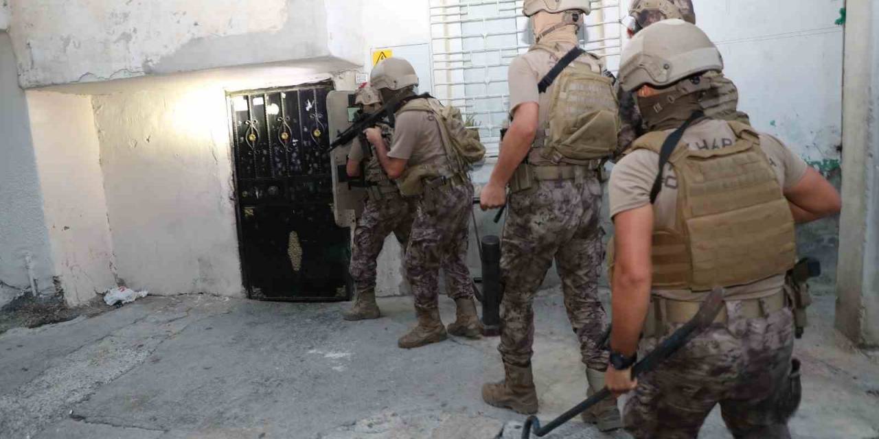 Mersin’deki ’torbacı’ Operasyonu: 27 Gözaltı
