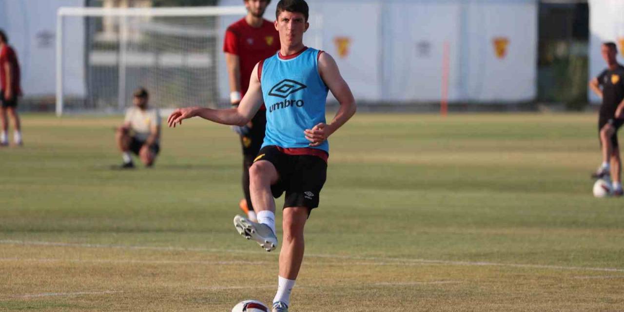 Göztepe’de, Taha Altıkardeş Fırtınası Esiyor