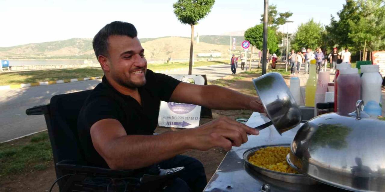 Hastalığı Çalışmasına Engel Olmadı