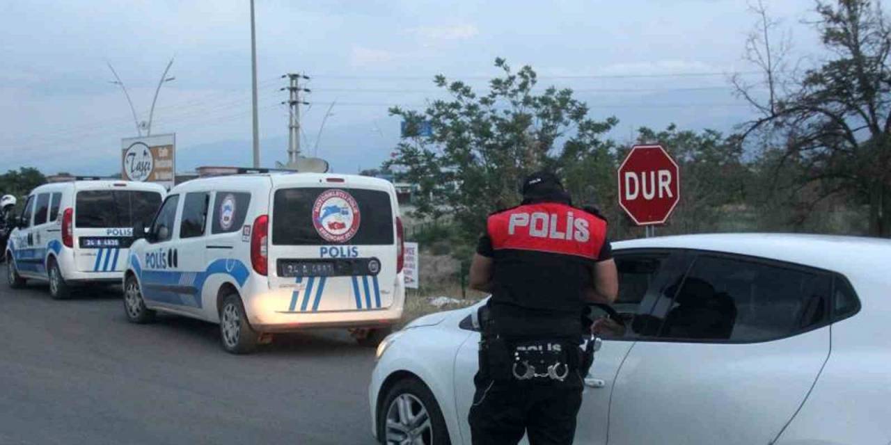 2 Kişinin Öldüğü Cinayetle İlgili 4 Şüpheli Erzincan’da Yakalandı
