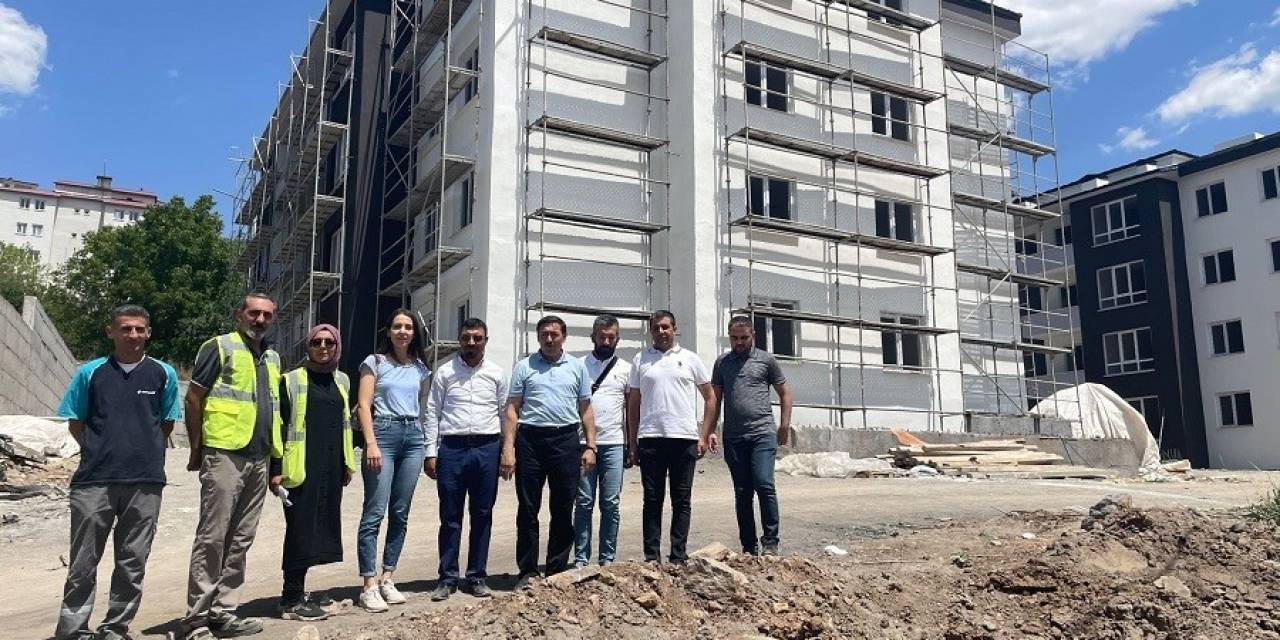 Kiğı Ve Adaklı’da Yapılan Deprem Konutları İncelendi