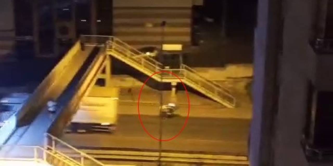 Esenler’de Ters Yönde Tek Teker Üzerinde Tehlikeli Şov Kamerada
