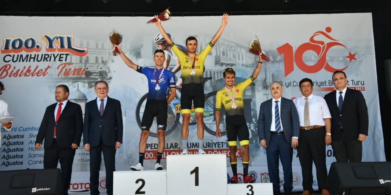 100. Yıl Cumhuriyet Bisiklet Turu’nun Havza-samsun Etabı Tamamlandı