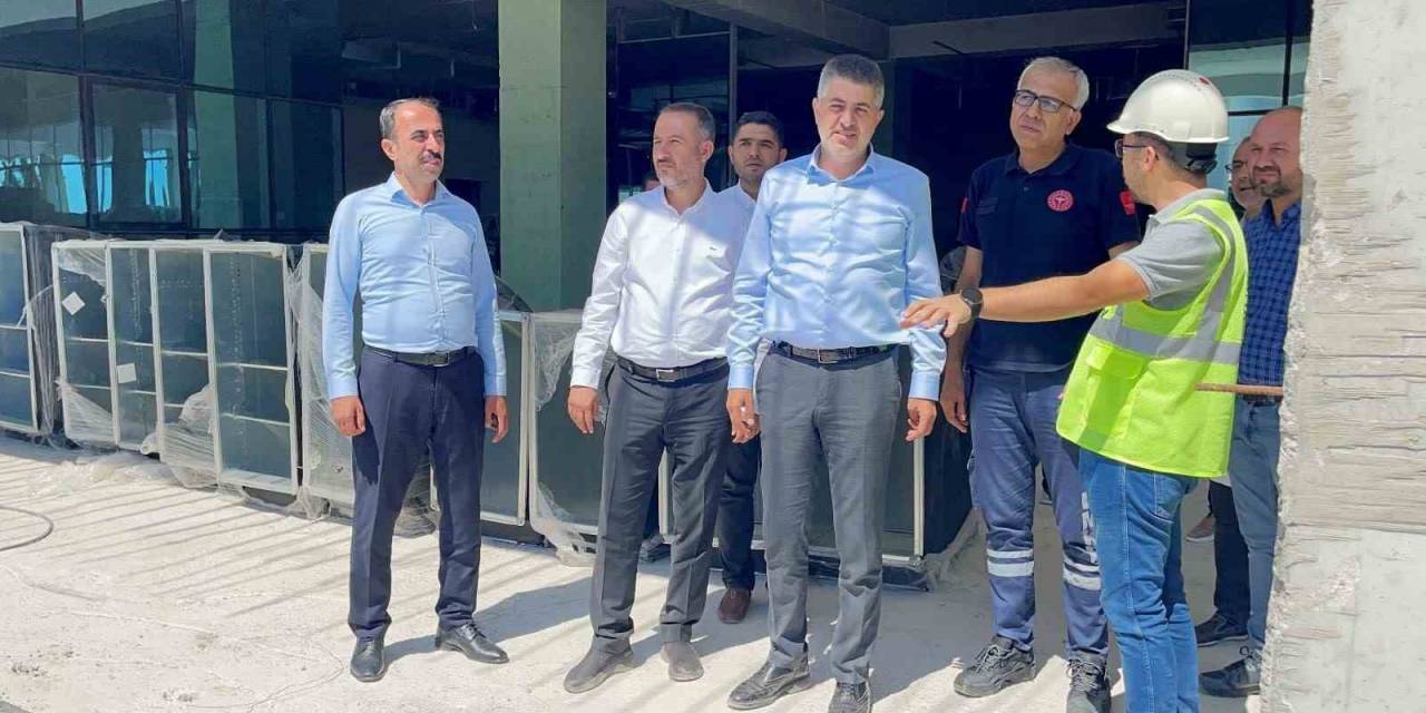Milletvekili Şan, Hastane İnşaatında İncelemede Bulundu