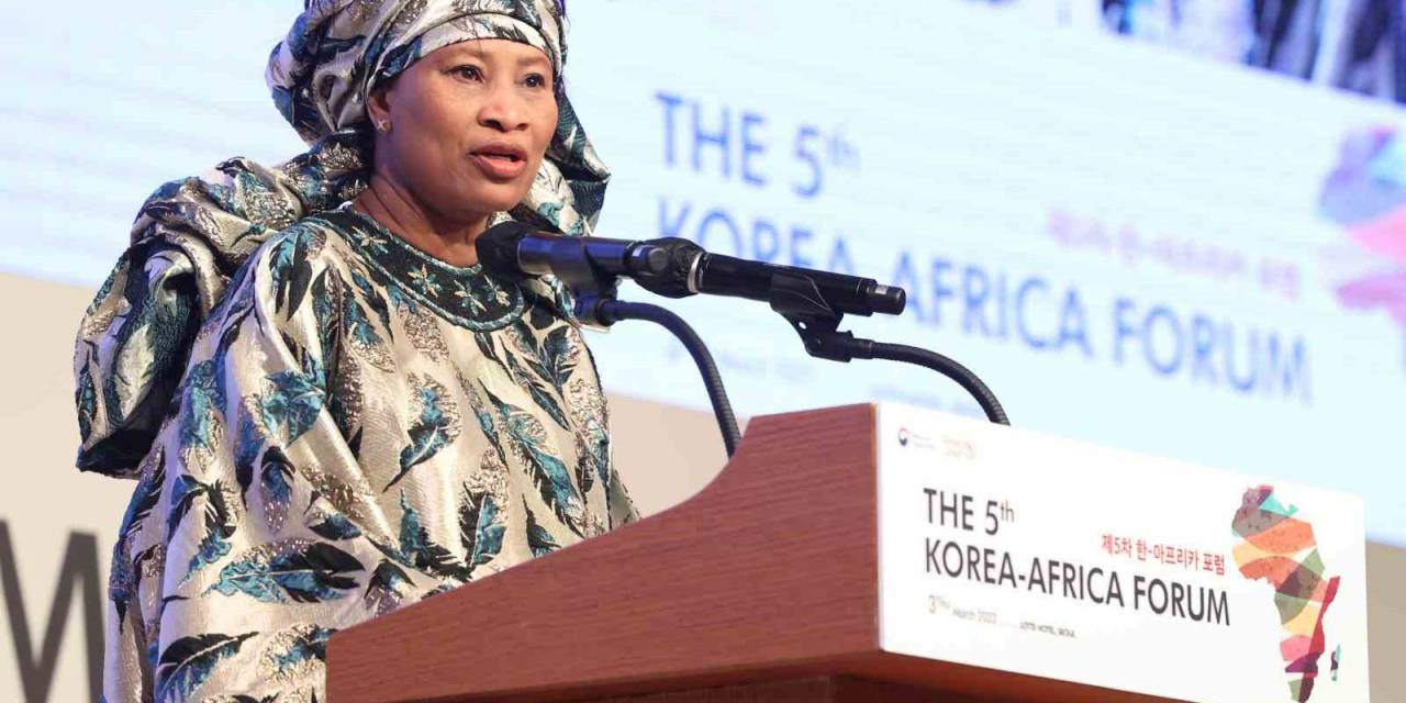 Senegal’den Nijer’e Muhtemel Askeri Müdahaleye Destek