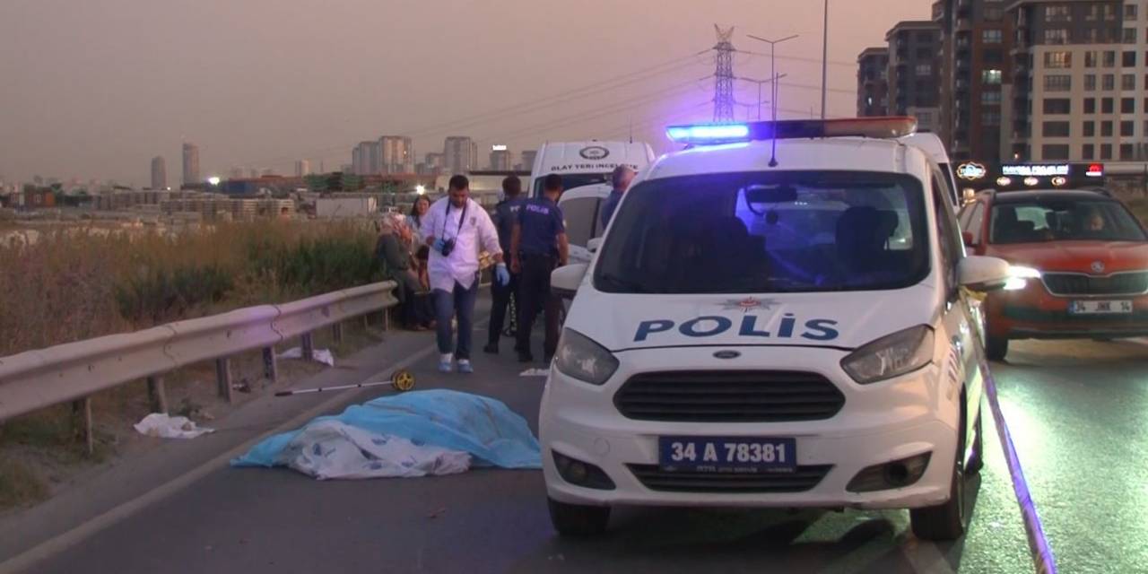 Başakşehir’de Beton Mikseri İle Bariyer Arasına Sıkışan Motosikletin Sürücüsü Hayatını Kaybetti