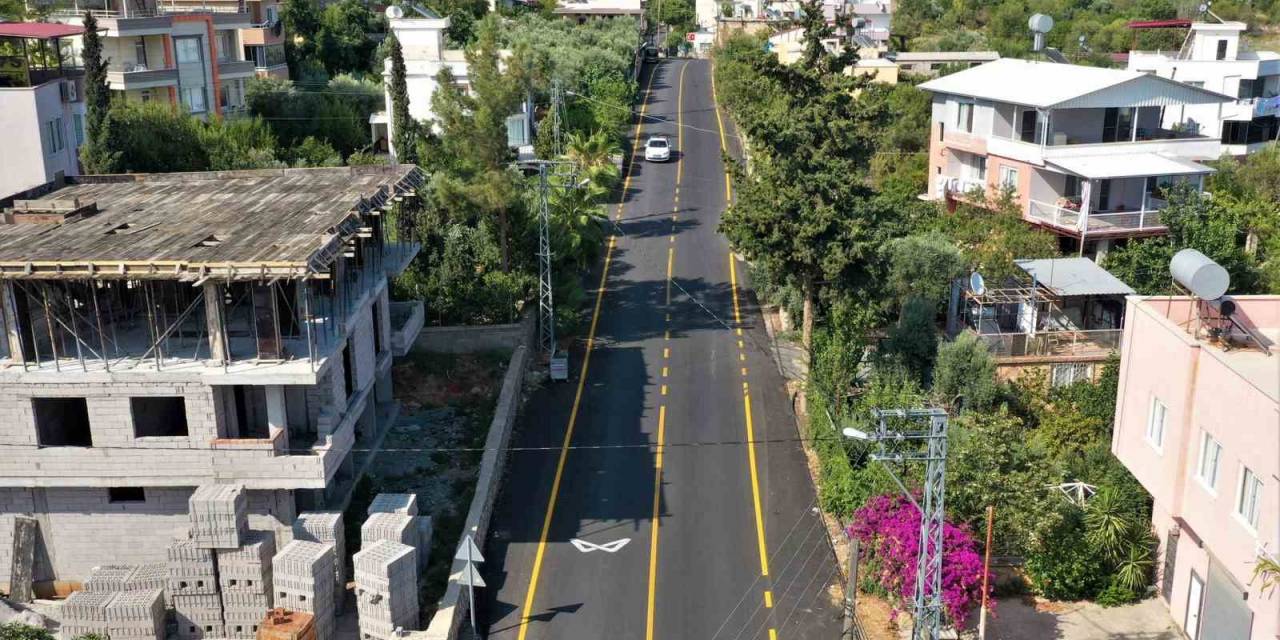 Toroslar’da Yol Bakım Ve Onarım Çalışmaları Sürüyor