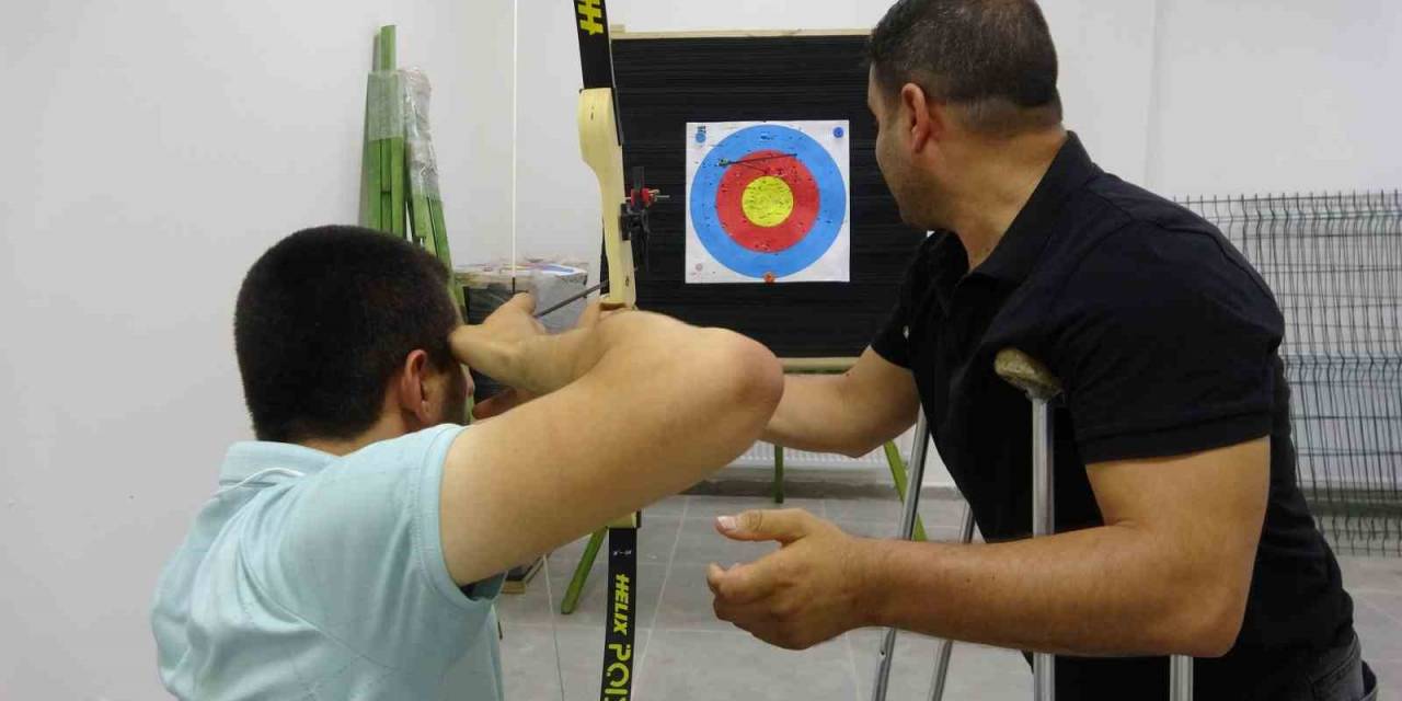 Engelsiz Yaşam Merkezi, Bedensel Engelli Veysel’i Hayata Bağladı