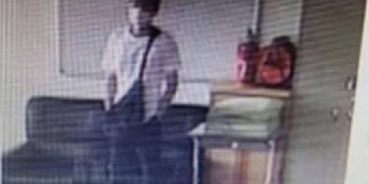 Güney Kore’de Liseyi Basan Saldırgan Öğretmeni Bıçakladı