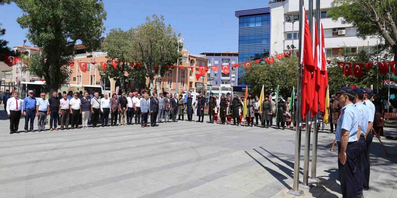 Karaman’da 5. Uluslararası Türk Dünyası Şöleni Başladı