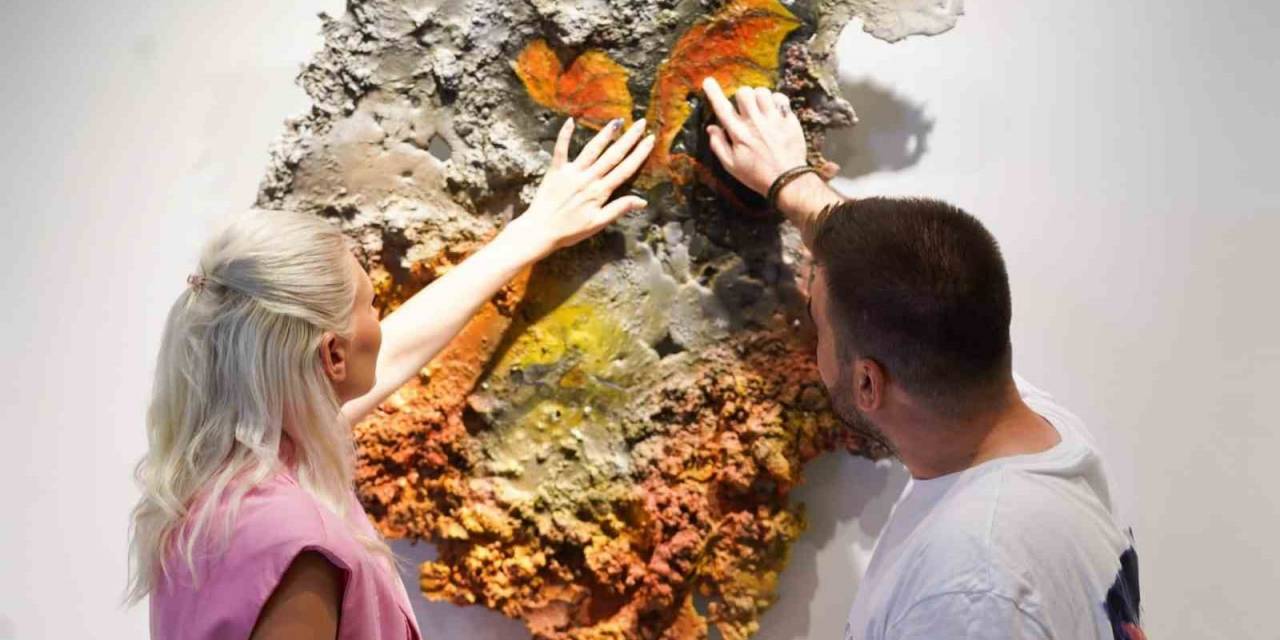 Bilecik’te Geri Dönüştürülebilir Malzemelerden Yapılan Sergiye Büyük İlgi