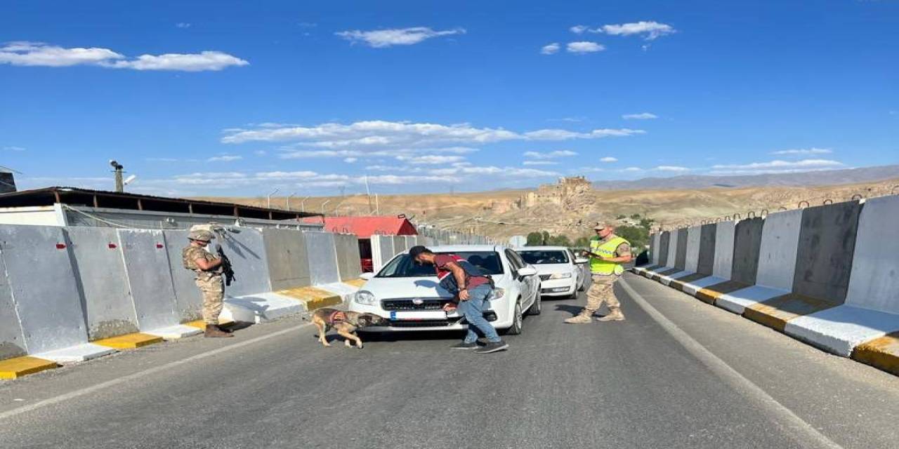 Van’da “huzurlu Sokaklar Uygulaması” Yapıldı