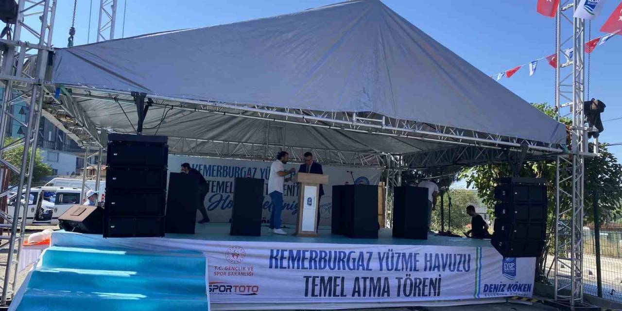 Eyüpsultan’da 3. Yüzme Havuzunun Temeli Düzenlenen Törenle Atıldı