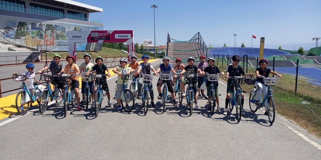 Minik Öğrencilere Güvenli Sürüş Eğitimi