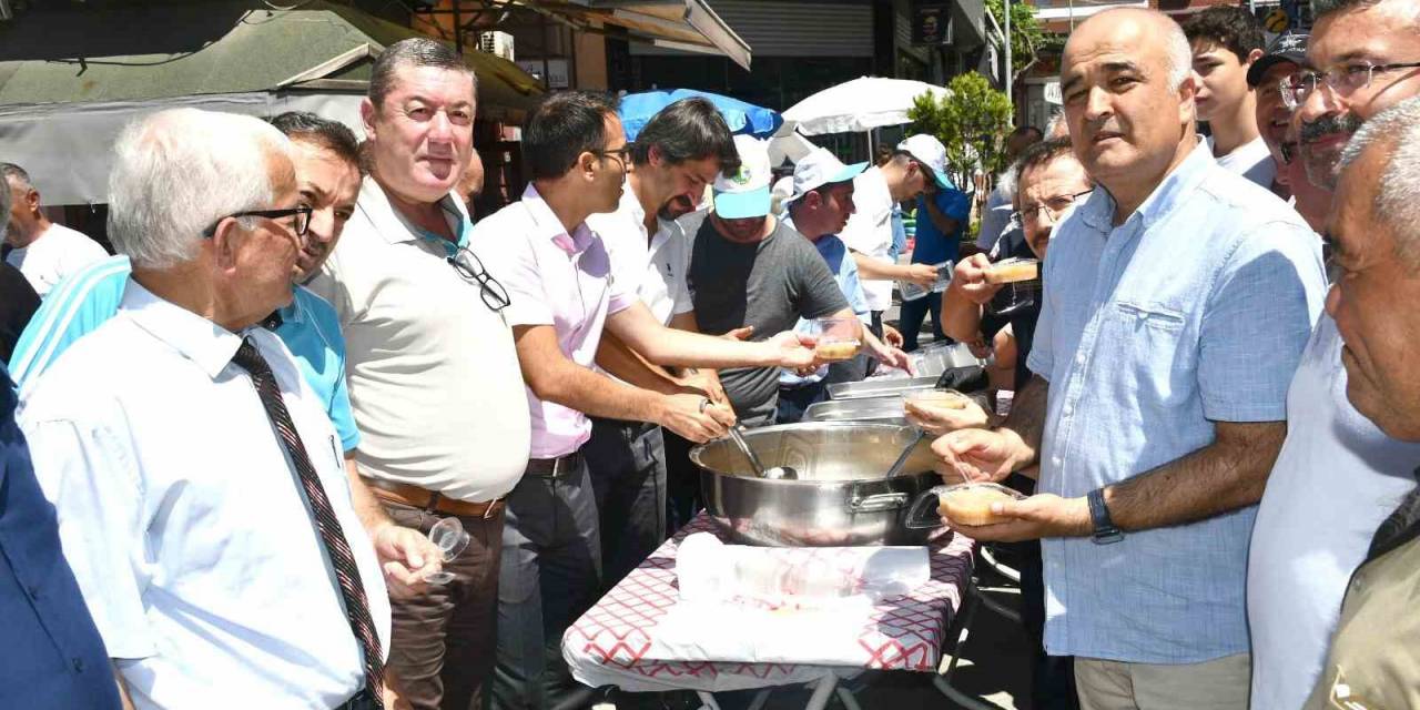 Alaplı Belediyesi’nden Aşure İkramı