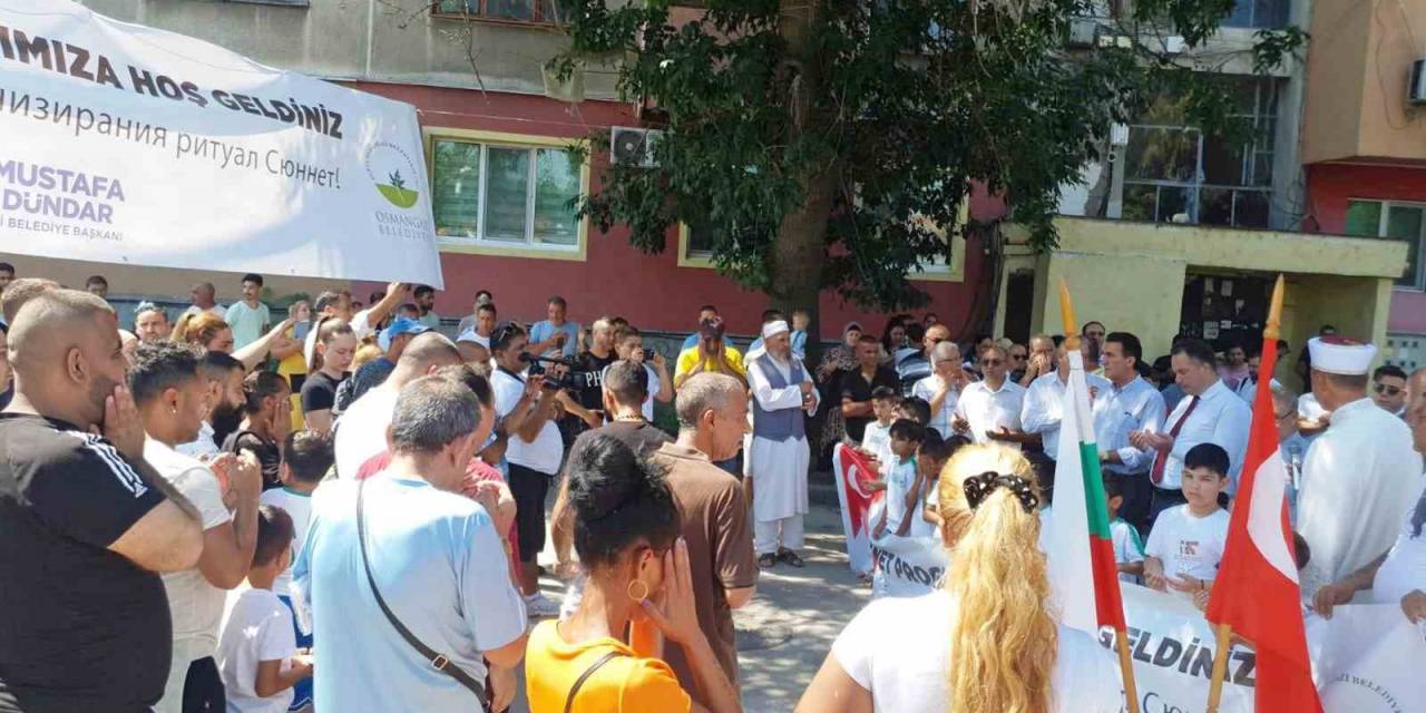 Filibe’de Toplu Sünnet Şöleni Ve Aşure İkramı