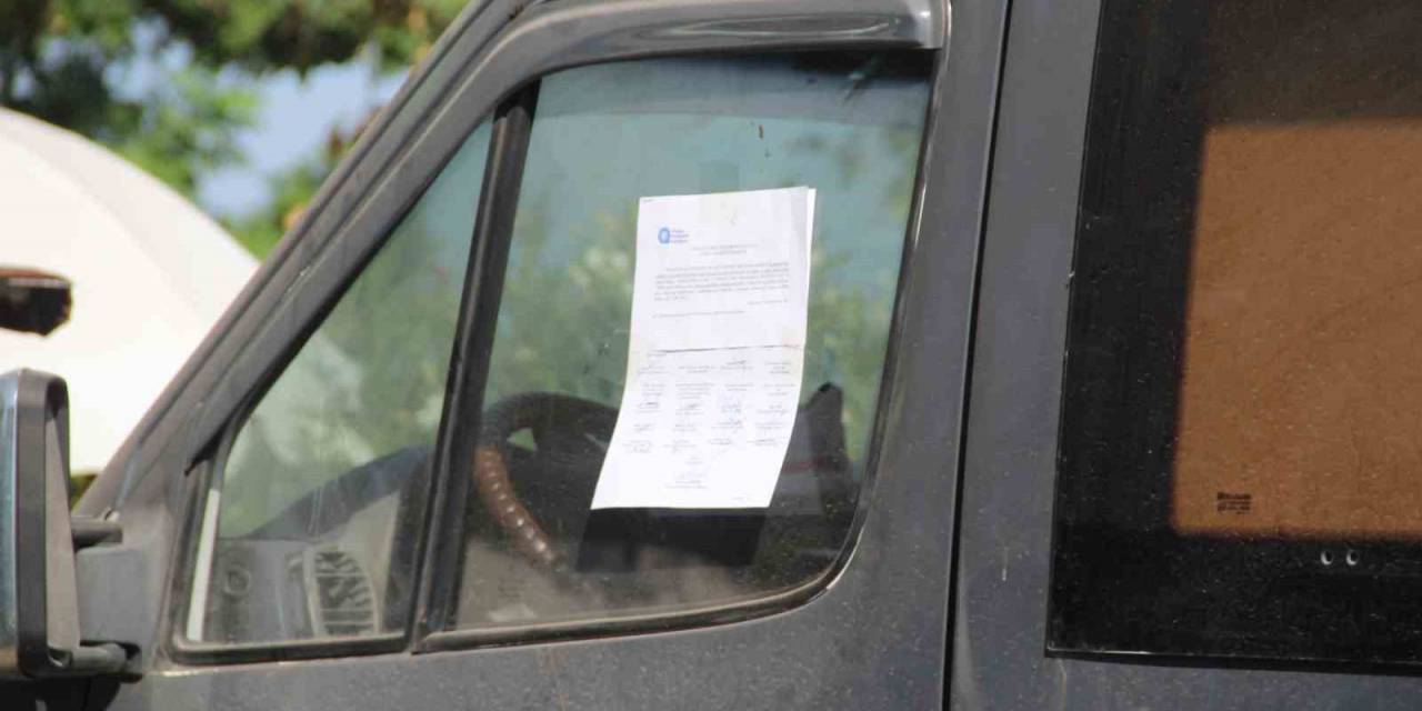 Güne, Camlarına Yapıştırılan " Karavanınız Çekilecektir" Yazılı Tebligatla Uyandılar