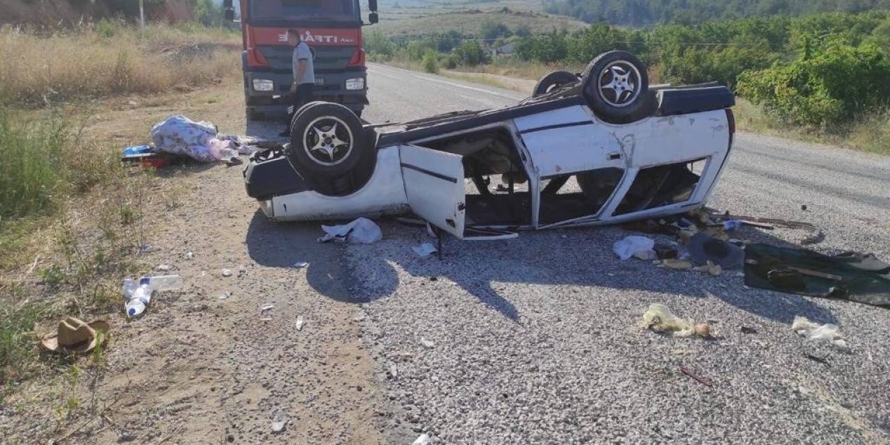 Dikenli Boğaz Mevkiinde Trafik Kazası Meydana Geldi