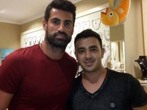 Volkan Demirel Soluğu Marmaris’te Aldı