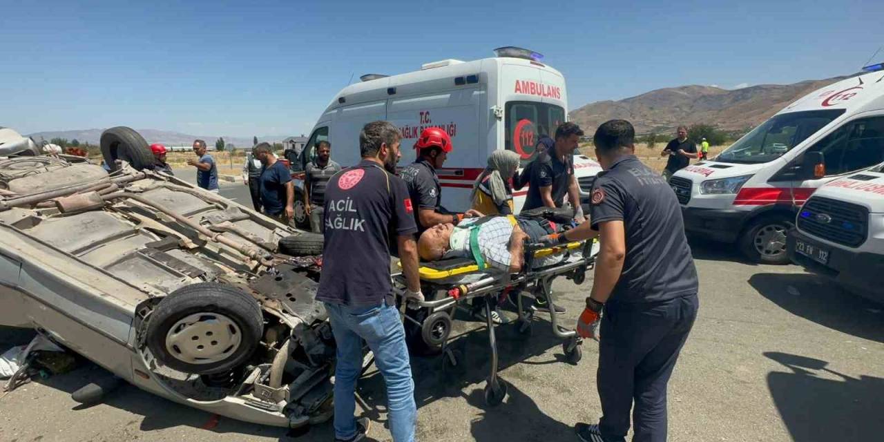 Elazığ’da Feci Kaza: 1 Ölü, 2’si Ağır 4 Yaralı