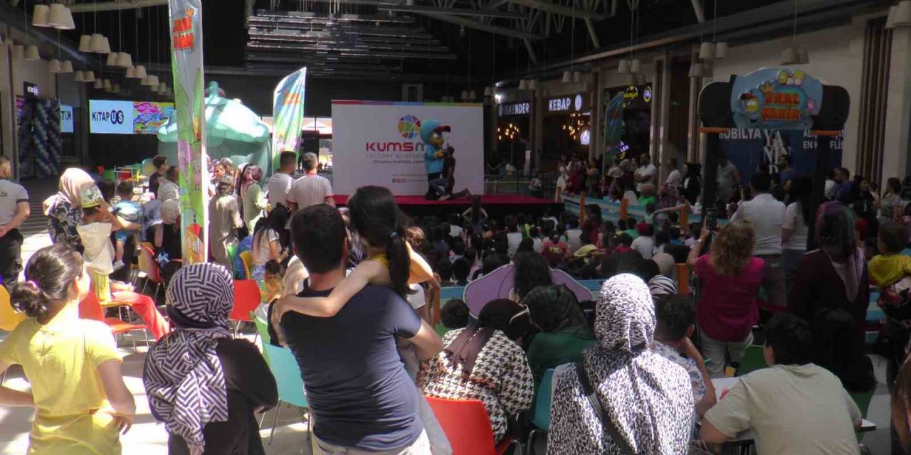 Kumsmall’da Hafta Sonu Yoğunluğu