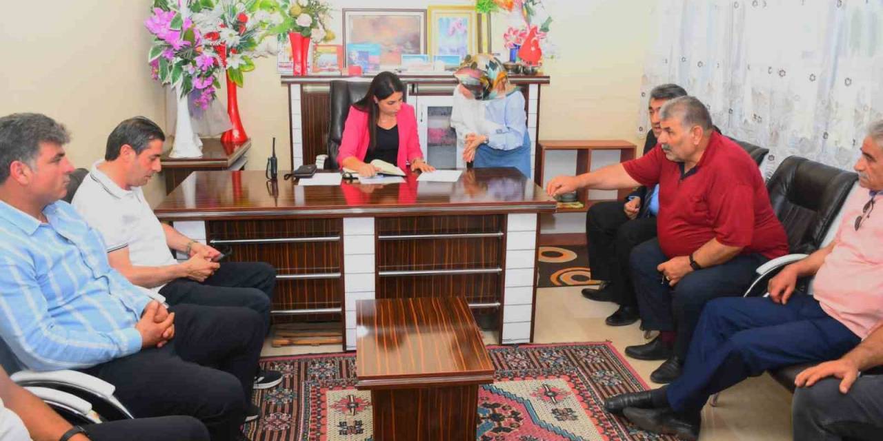 Başkan Acar Otogar Esnafıyla Bir Araya Geldi