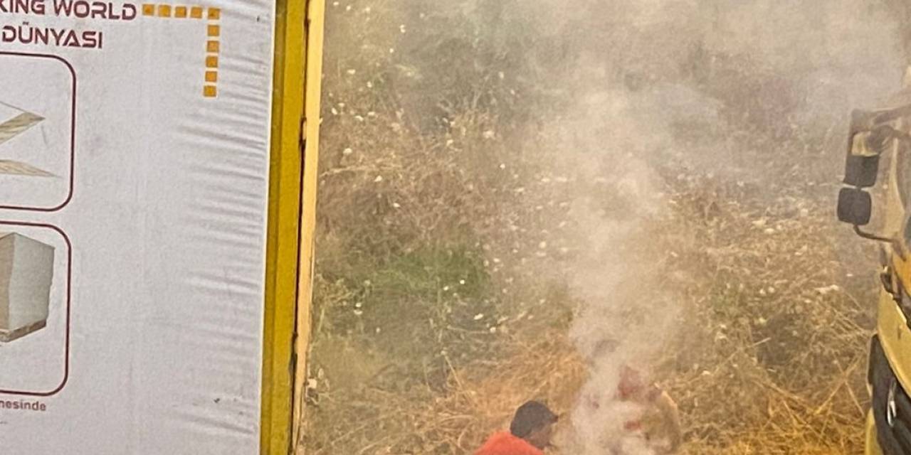 Mahallelilerden Mangal Yapan Tır Şoförlerine Tepki