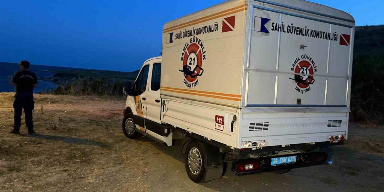 Büyükçekmece’de Tekneyle Denize Açılan Kadın Kayboldu, Eşi Kurtarıldı