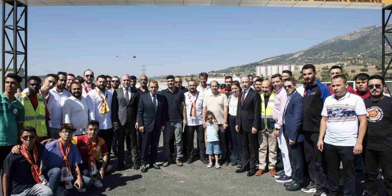 Galatasaray’dan Afet Bölgesi Kahramanmaraş’a Ziyaret