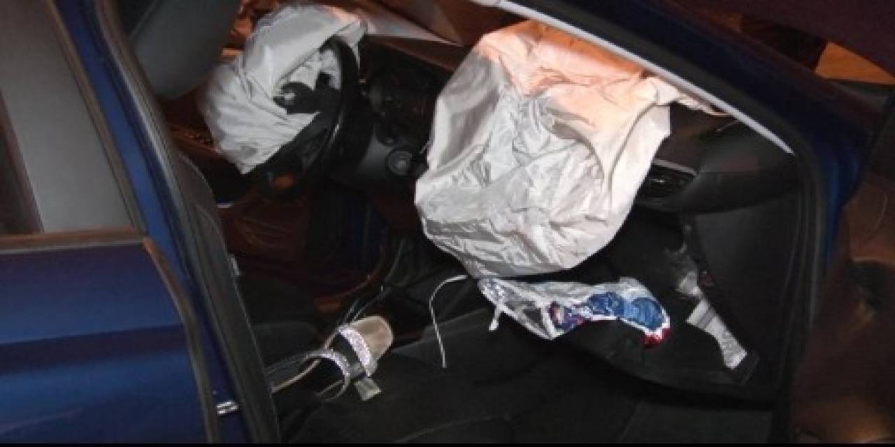 Pendik’te Alkollü Sürücü Evin Duvarına Çarptı: 1 Yaralı
