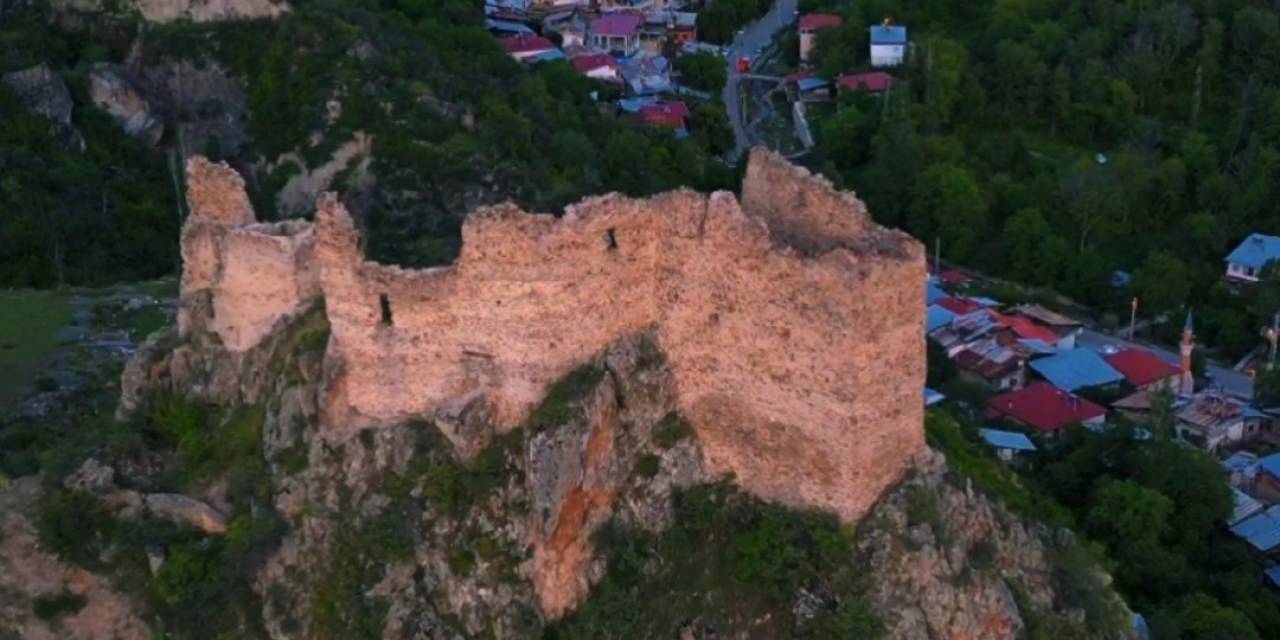 Sapaca Kalesi Turizme Kazandırılmayı Bekliyor