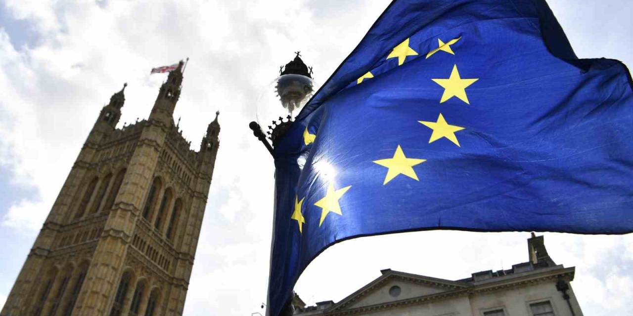 Ab Üst Düzey Yetkilisi: “vize Serbestisi Sonbaharda Görüşülecek”