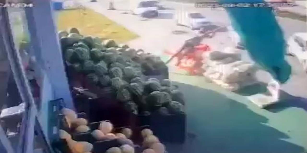 Şemsiye Manavı Uçurdu