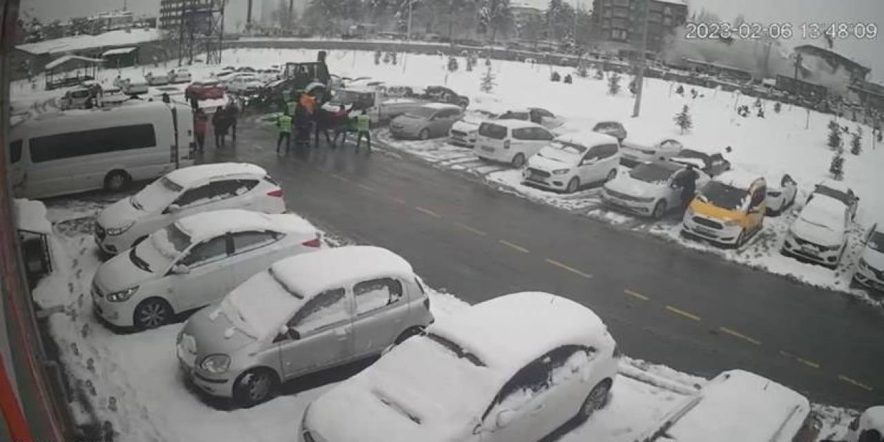 11 İli Sarsan Depremin Son Görüntüleri