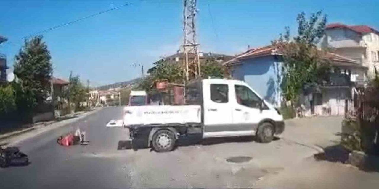 Motosikletli Gencin Öldüğü Kaza Araç Kamerasında