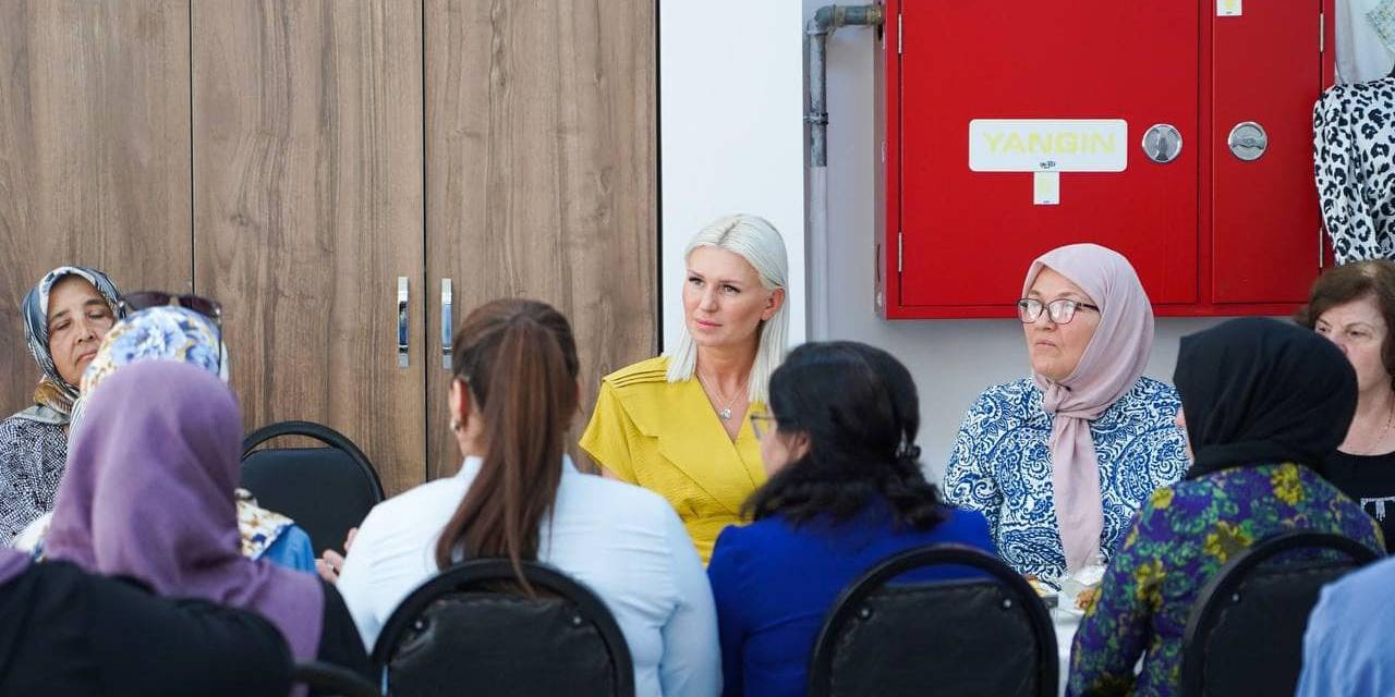 Bilecikli Kadınlar Dikiş Atölyesinde Ev Ekonomisine Katkı Sağlıyor