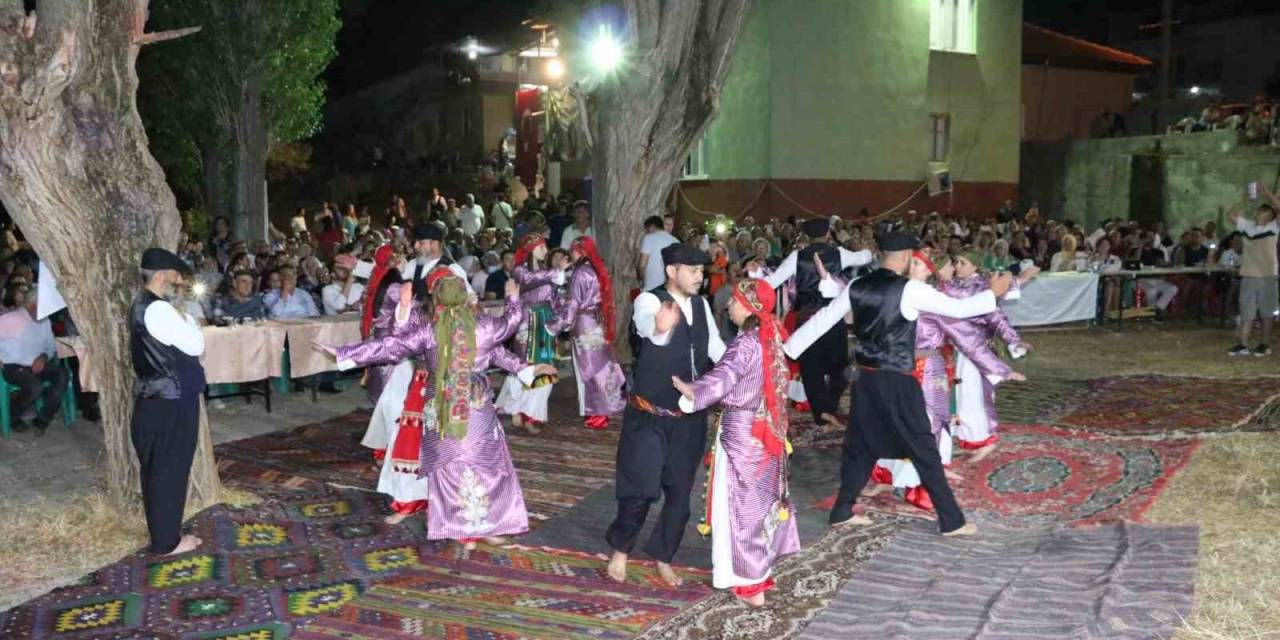 Sarı Selçik Dede Anıldı