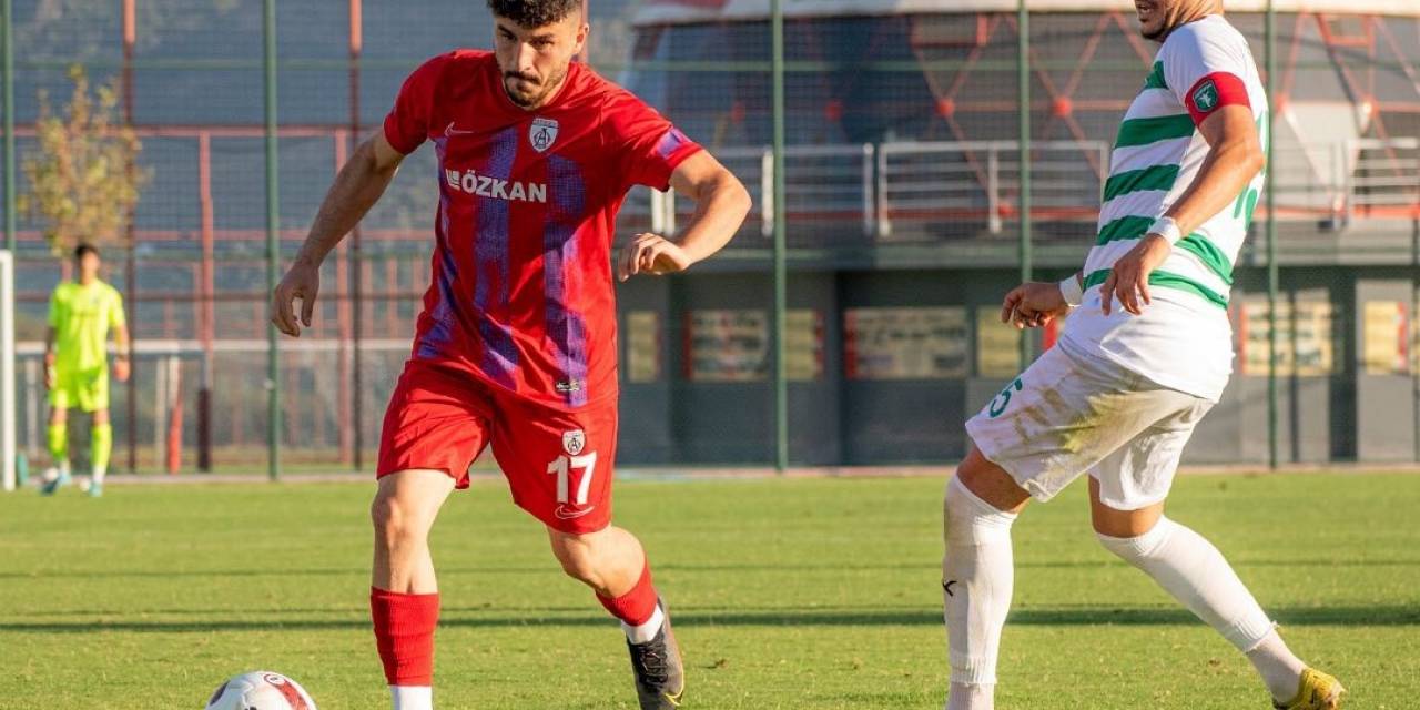 Efeler 09 Sfk, Hazırlık Maçında Altınordu’ya Boyun Eğdi