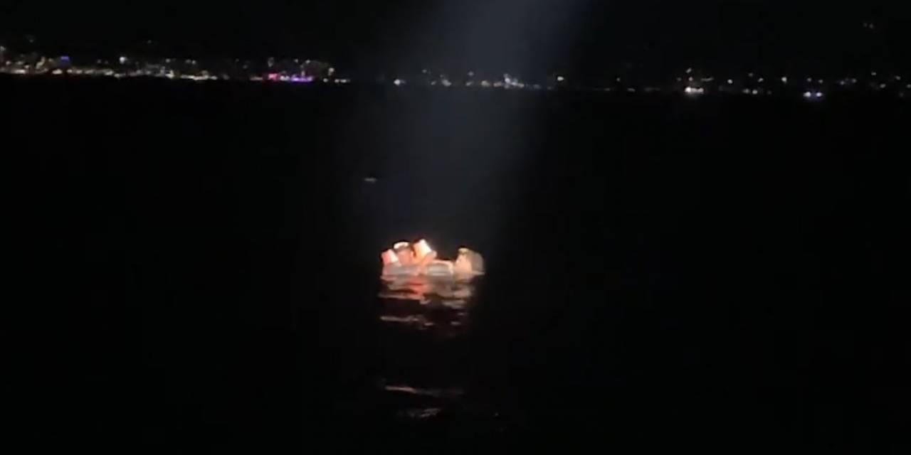Yüzerek Karşıya Geçmeye Çalıştılar