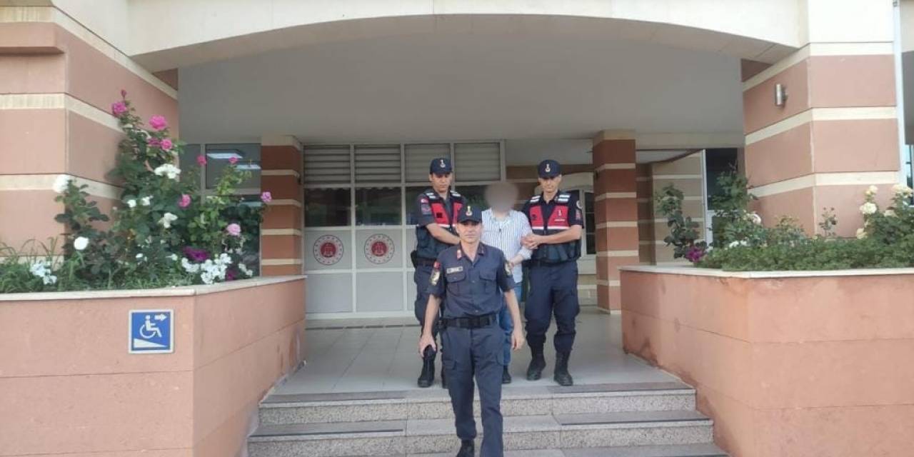 Cinsel İstismar Suçundun 13 Yıl Hapis Cezasıyla Aranan Şahıs Yakalandı