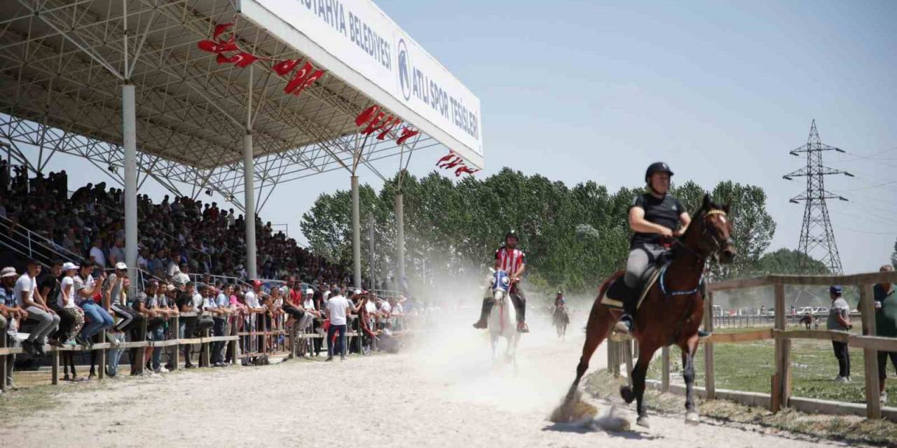 Kütahya’da Rahvan At Yarışları