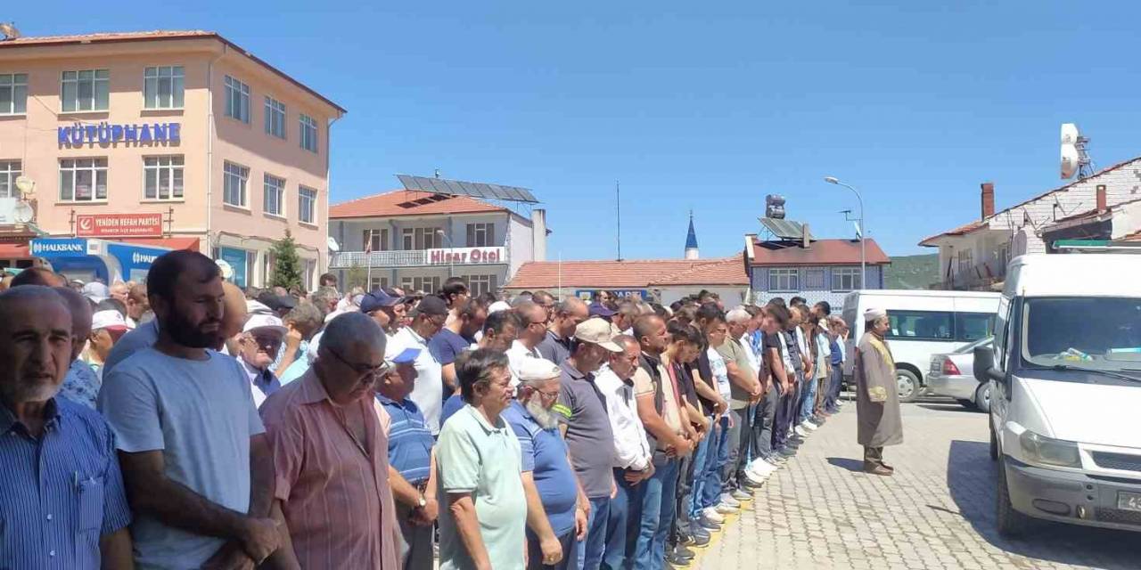 44 Yaşındaki İşçi 15 Günlük Yaşam Savaşını Kaybetti