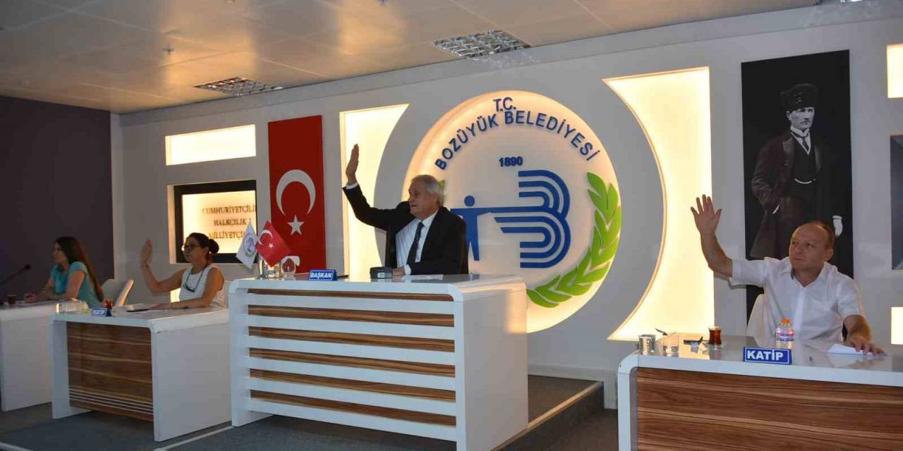 Bozüyük Belediye Meclisi’nin Ağustos Ayı Toplantısının 2. Birleşimi Yapıldı