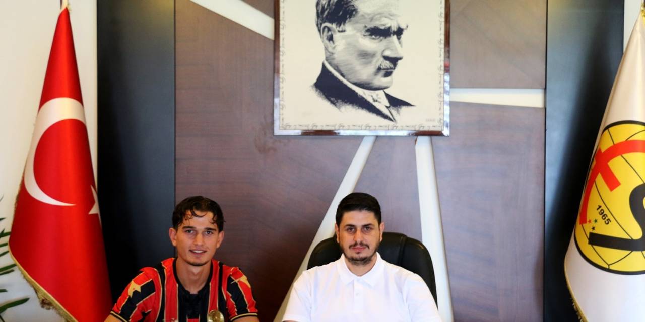 Eskişehirspor’dan Orta Saha Transferi