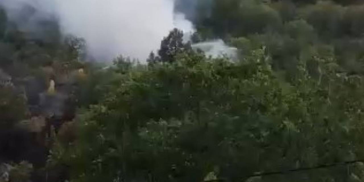 Kastamonu’da Orman Yangını Helikopter Desteğiyle Büyümeden Söndürüldü