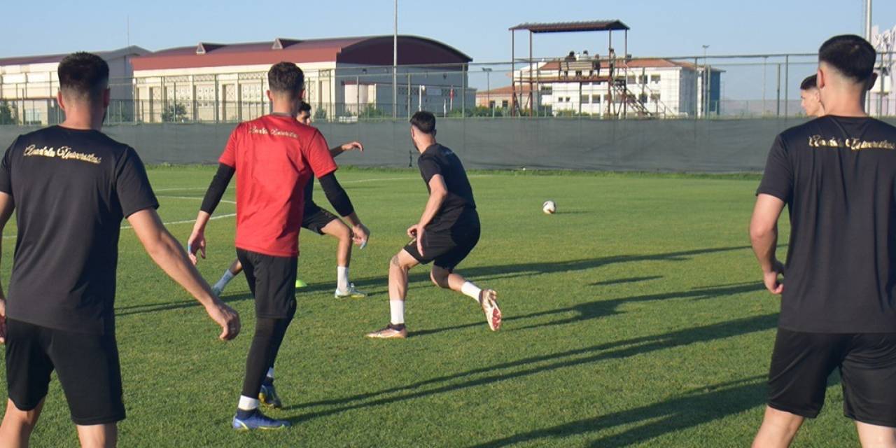 Afyonkarahisar Kampında Baklavalı Antrenman